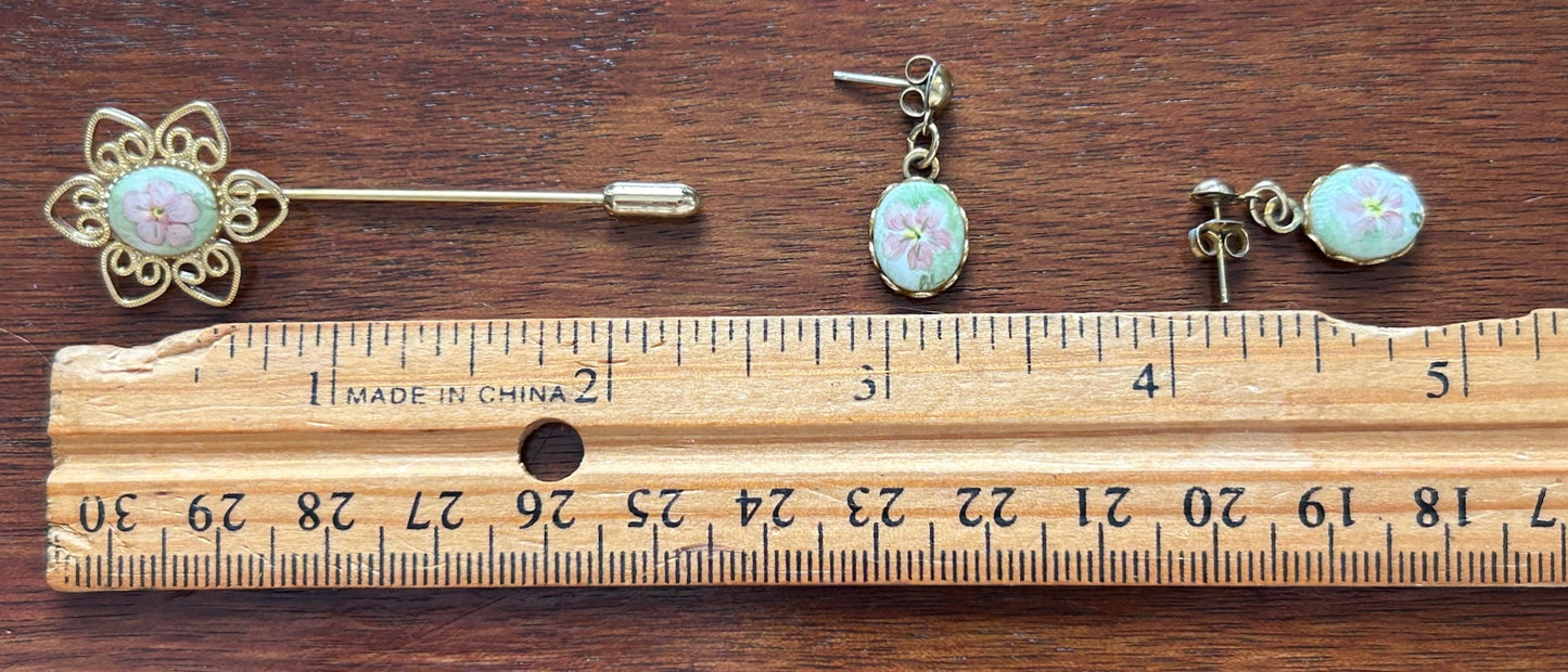 Vintage Gold Tone Handpainted Porcelain Hat Stick Pin Pierced Earrings Set