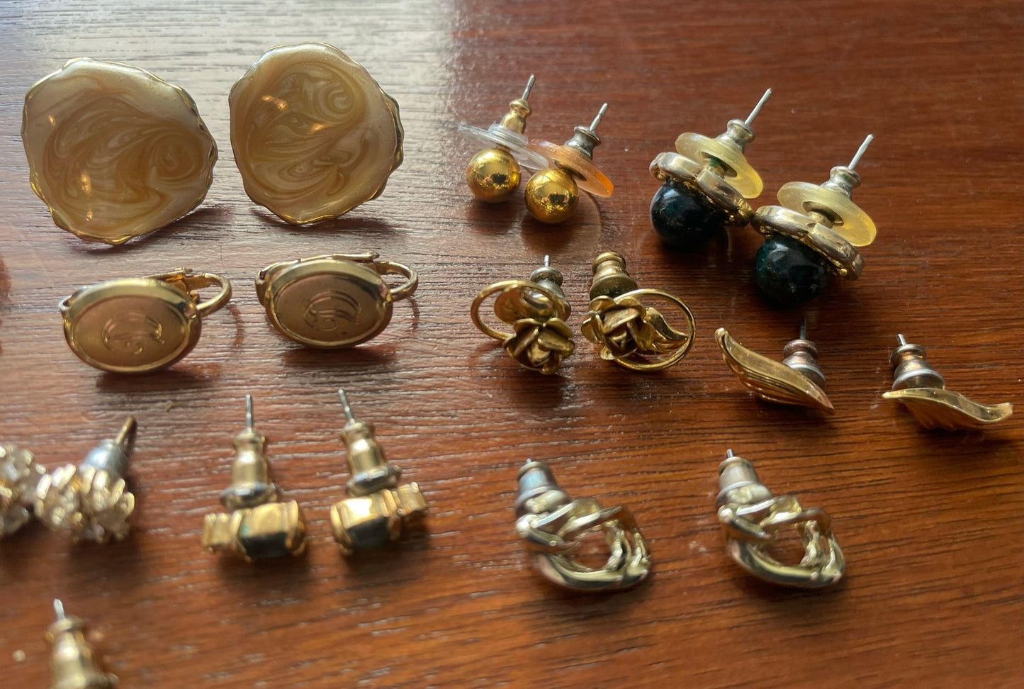 Vintage to Now Pierced Clip on Stud Earrings Lot 80's Gold Silver Tone Pearl