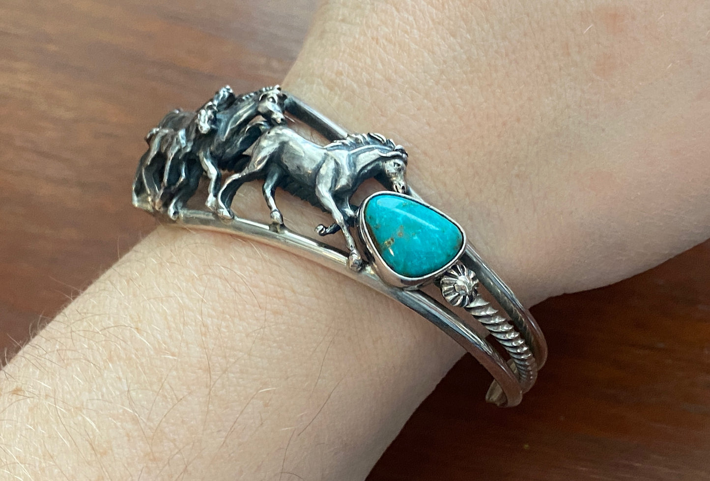 Running Bear Sterling Silver 925 Turquoise Horse Cuff Bracelet