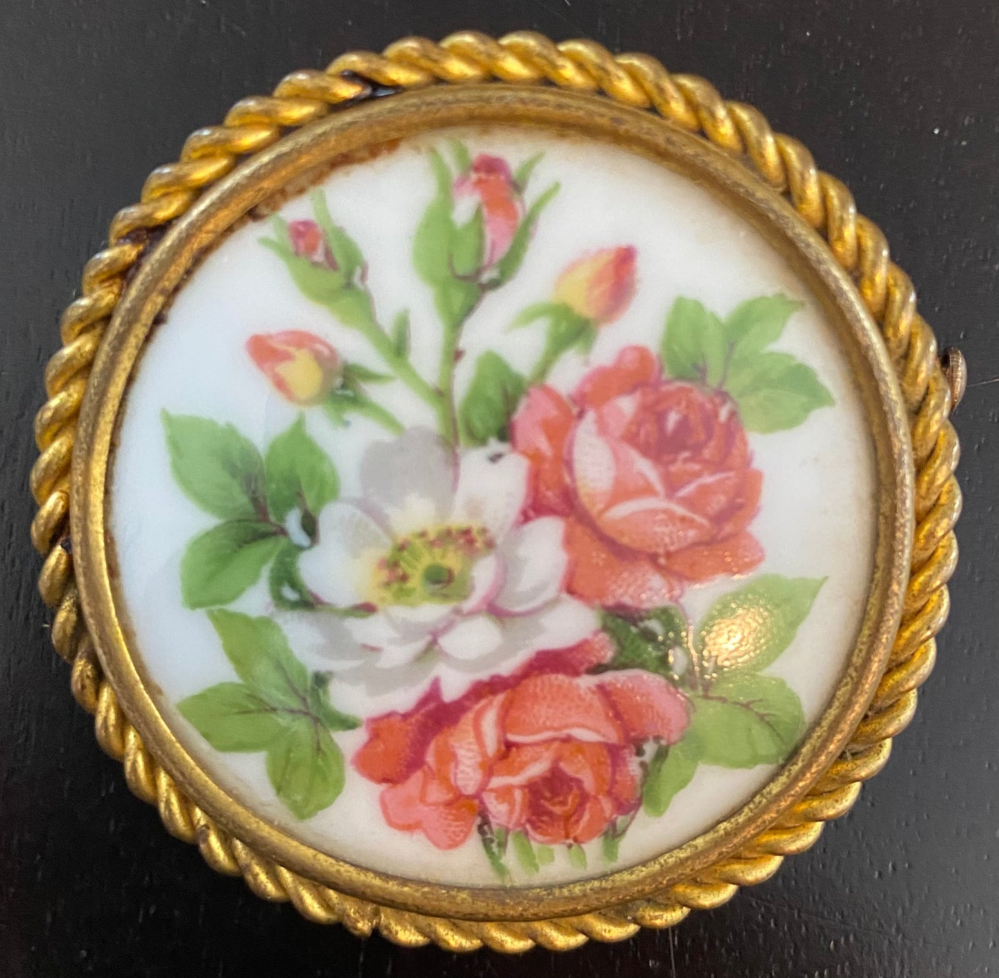 Vintage Signed Limoges France Painted Floral Gold Tone Brooch Pin