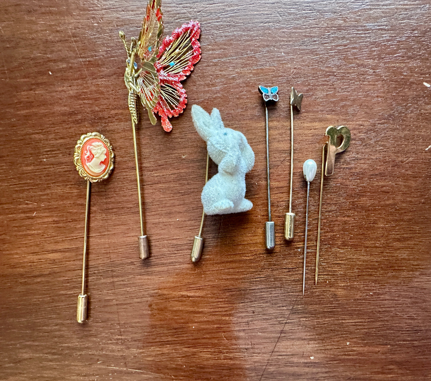 Vintage Hat Stick Pin Lot Bunny Rabbit Butterfly Cameo Gold Tone Monogram Letter