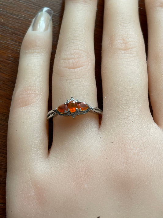 Vintage Sterling Silver 925 & Orange 3 Stone Ring Band Sz 7 DJoy