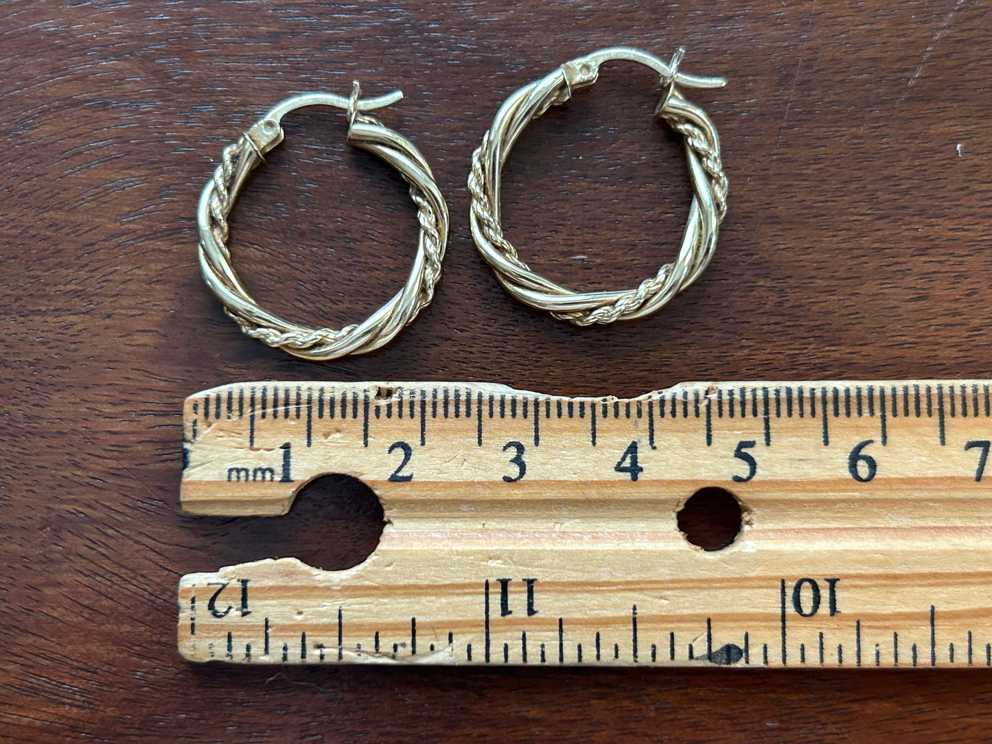 14k Yellow Gold Rope Twist Hoop Earrings Medium Size Signed ECL