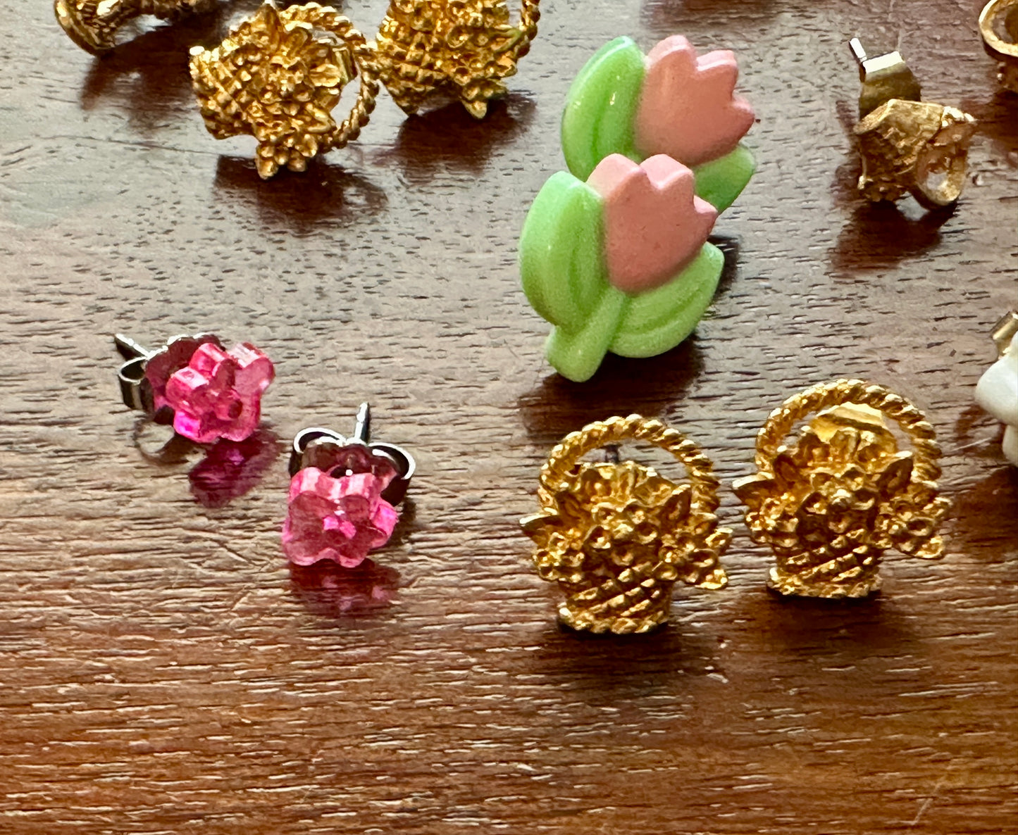 Vintage Avon Spring Theme Flower Basket Lily Earrings Stud Lot Pastel Pink Gold