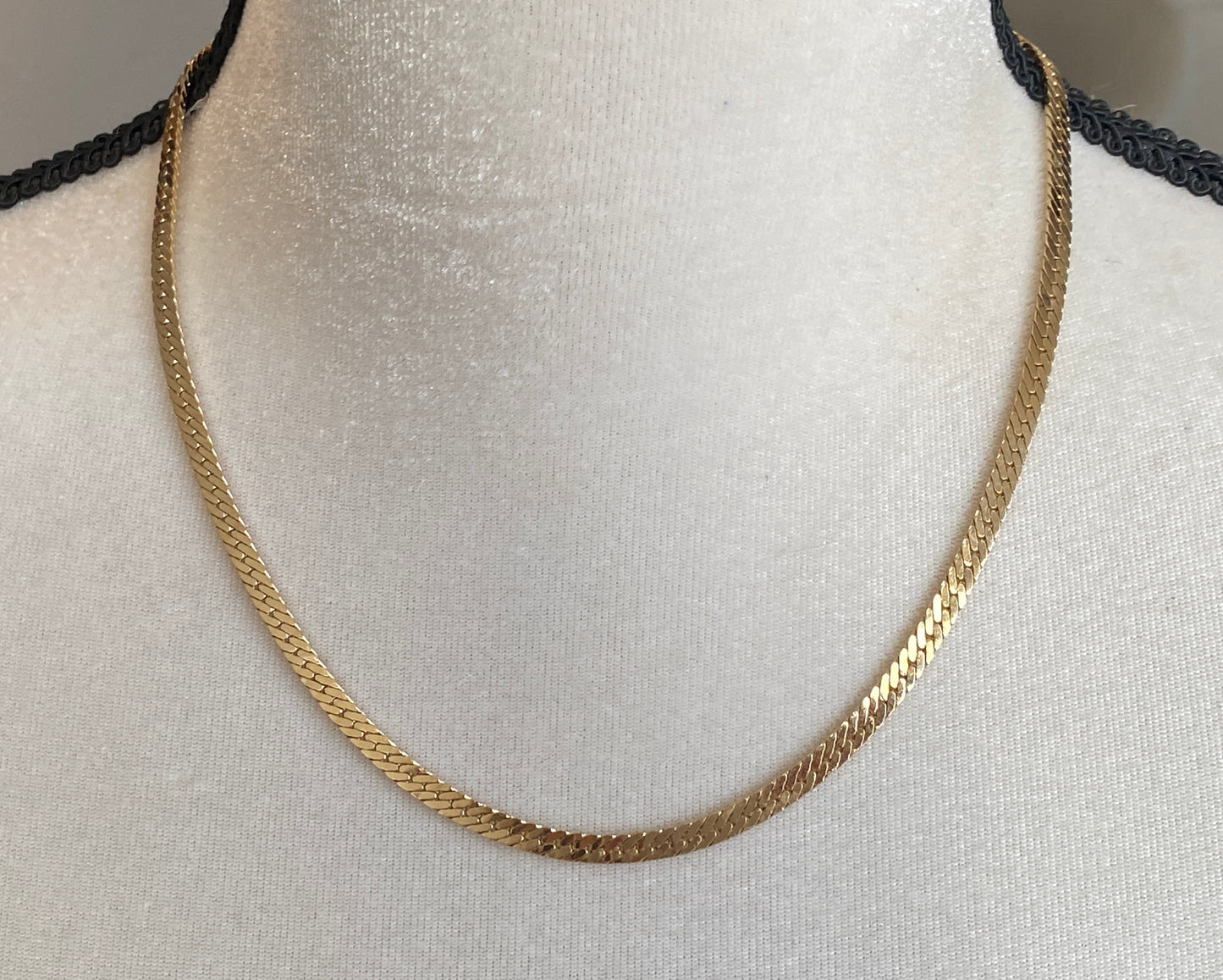 Vintage Gold Tone Fancy Metal Flat Chain Necklace