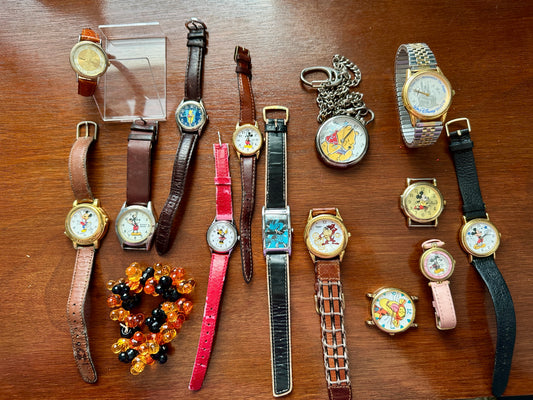 Lot of Vintage to Now Disney Winnie the Pooh Watches Pocket Wristwatches Taz