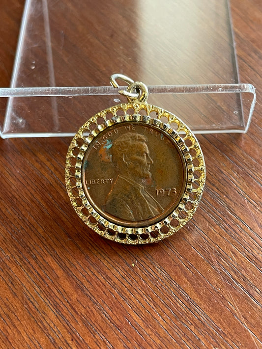 Vintage Gold Tone Framed 1973 Penny Pendant Charm