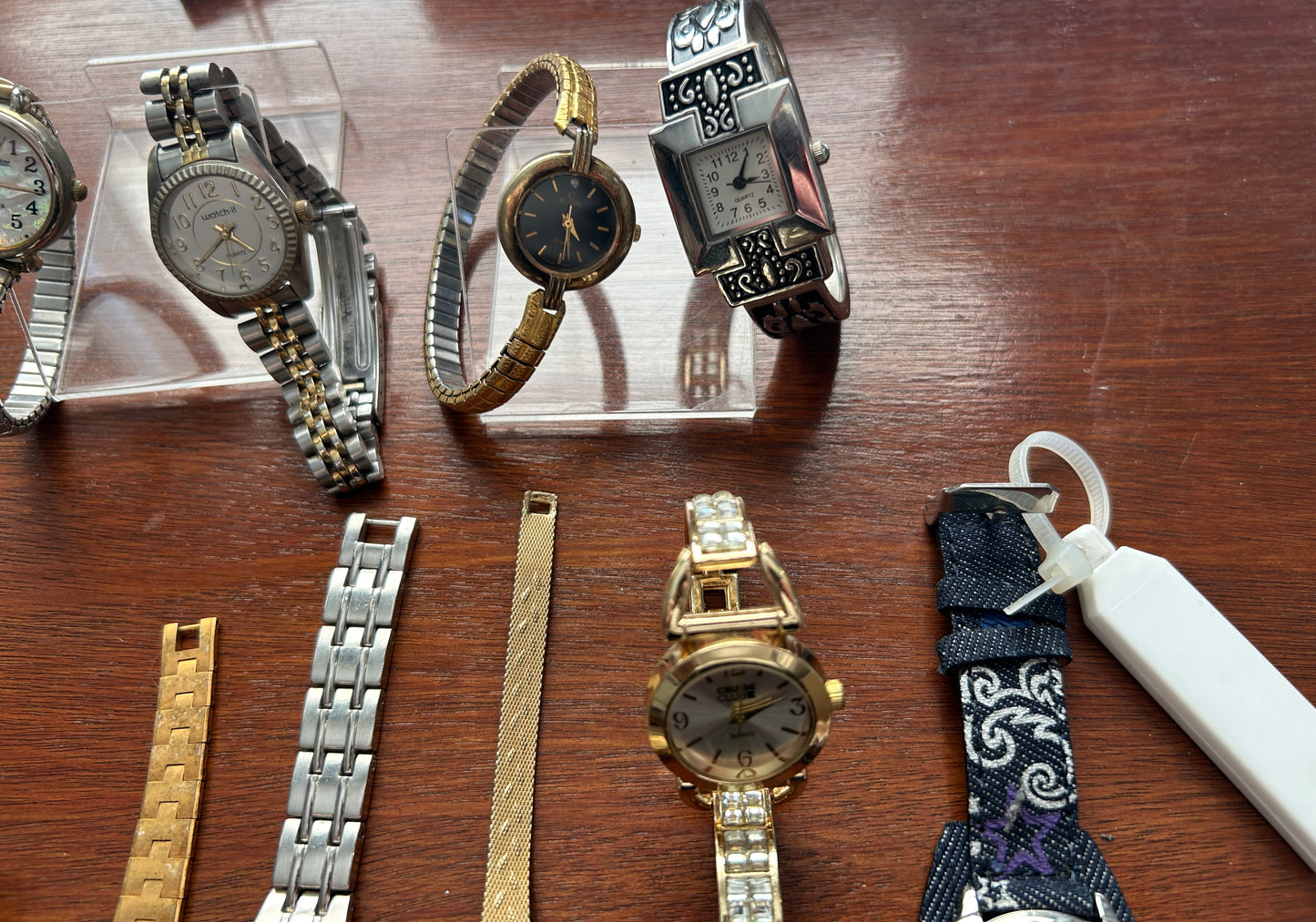 Vintage to Now Womans Watch Wristwatch Lot Gruen Armitron Gold Tone Elgin & More