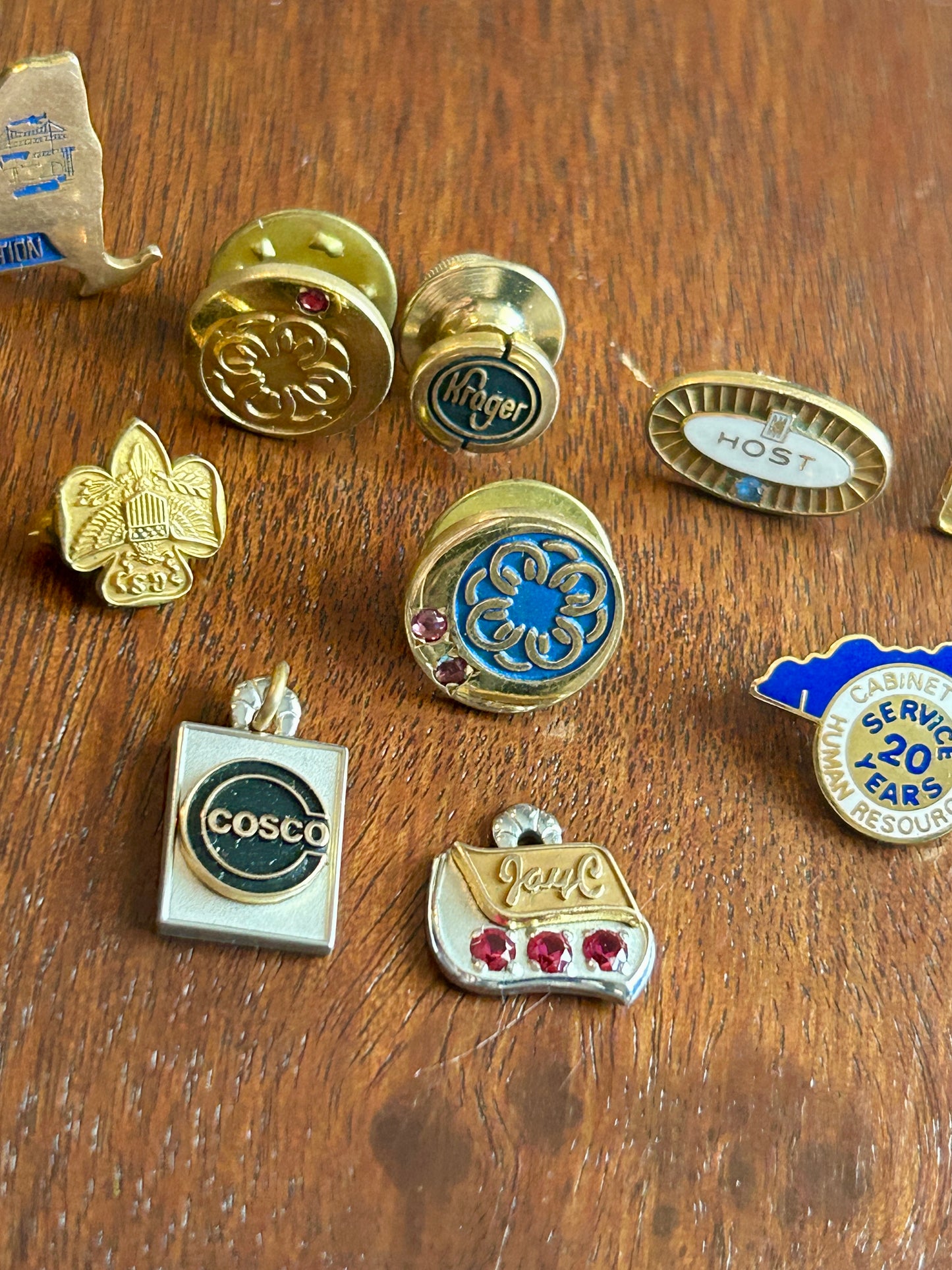 Vintage Lot of Gold Filled Plate Employee Service Advertising Pinbacks Pins