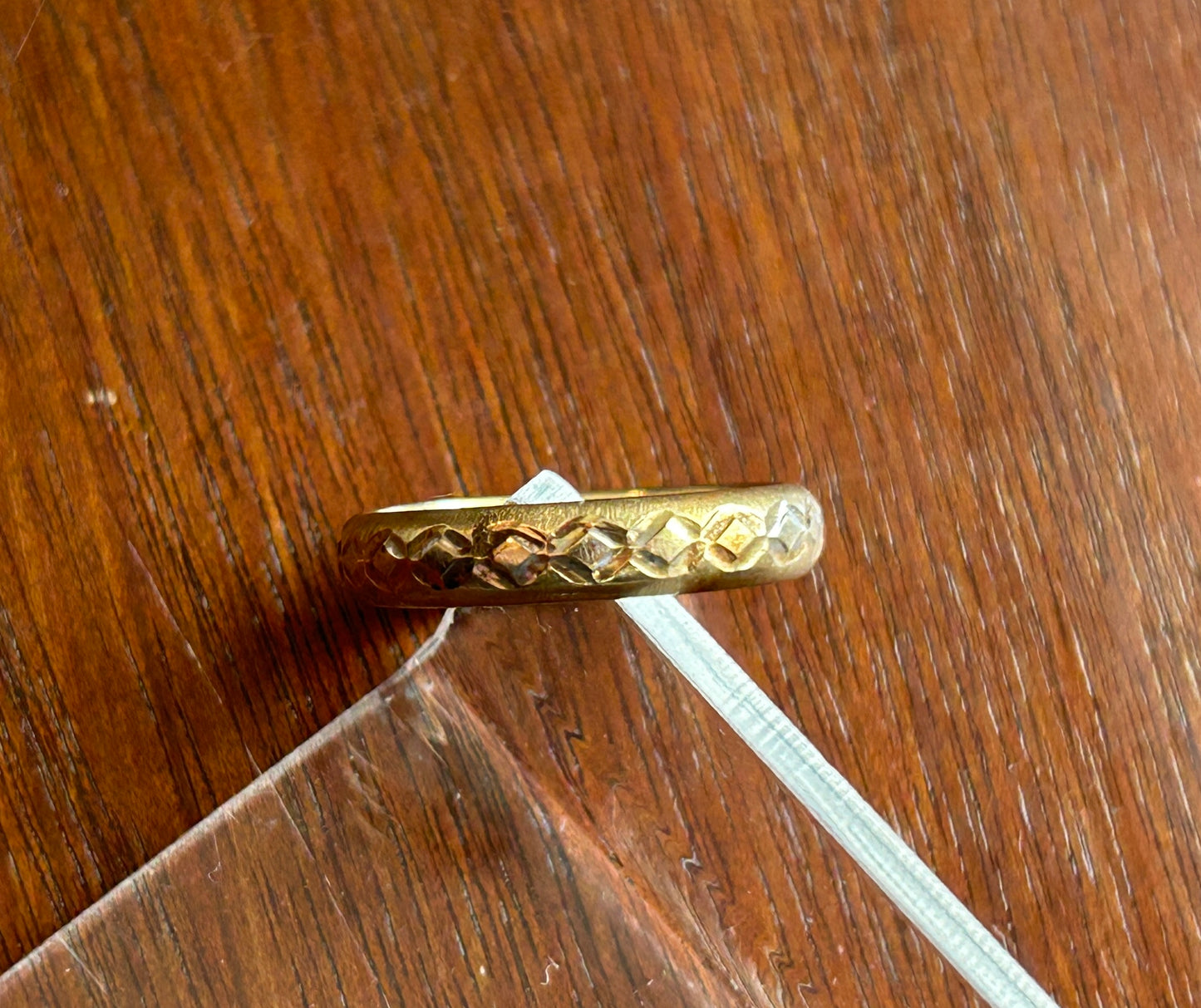14k Yellow White Gold Domed Band Ring Diamond Pattern Sz 6.75 - 7 AK Turkey