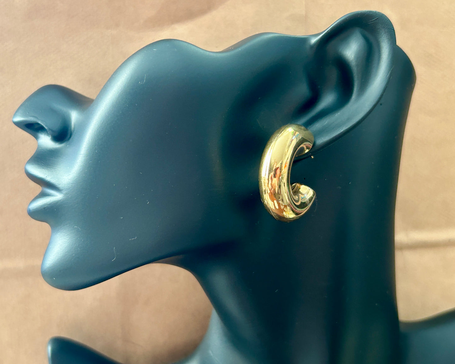 Vintage Gold Tone Chunky Puffy Pierced Hoop Earrings