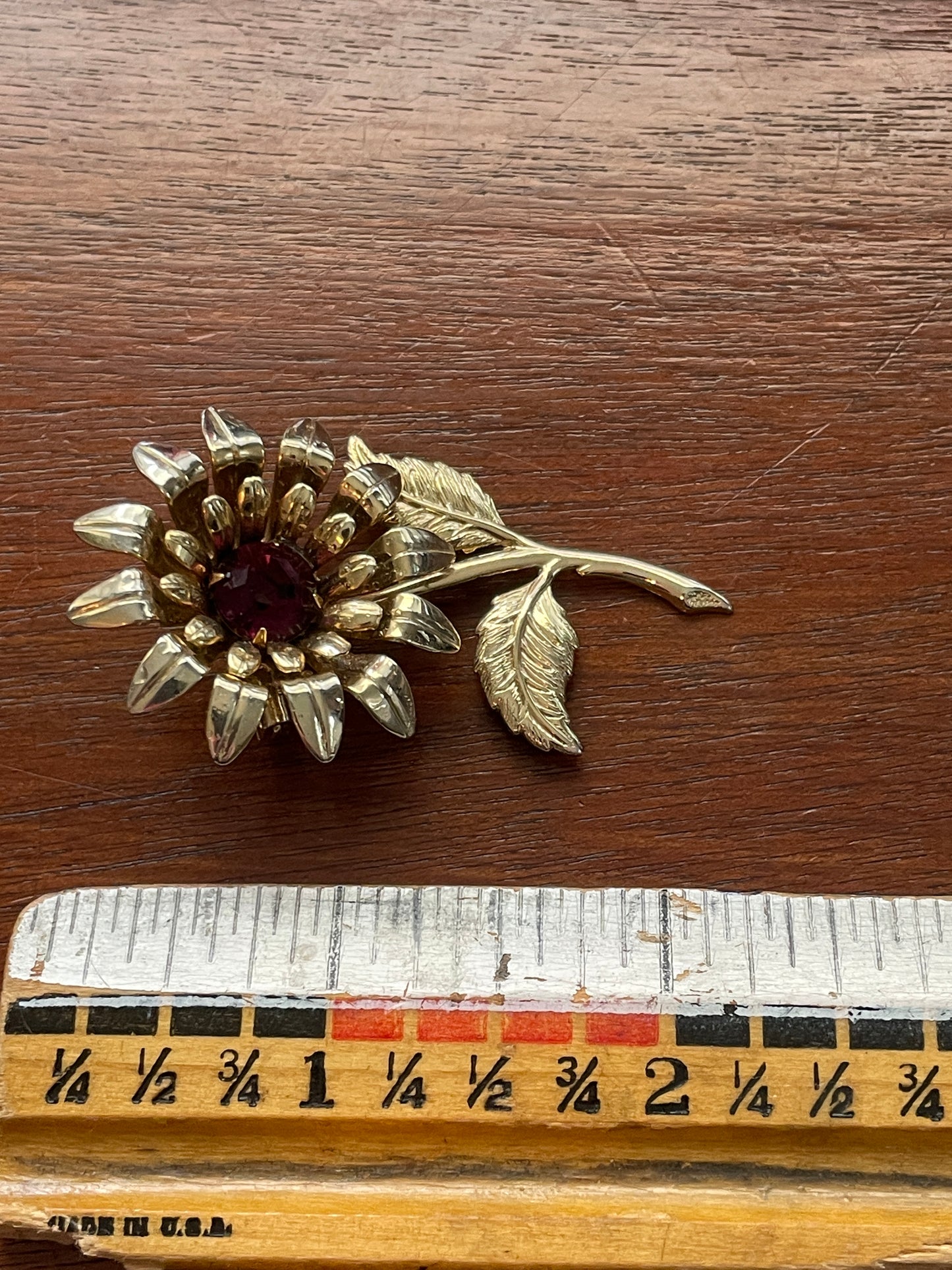 Vintage Gold Tone Flower Brooch Lapel PIn Purple Faceted Stone Center