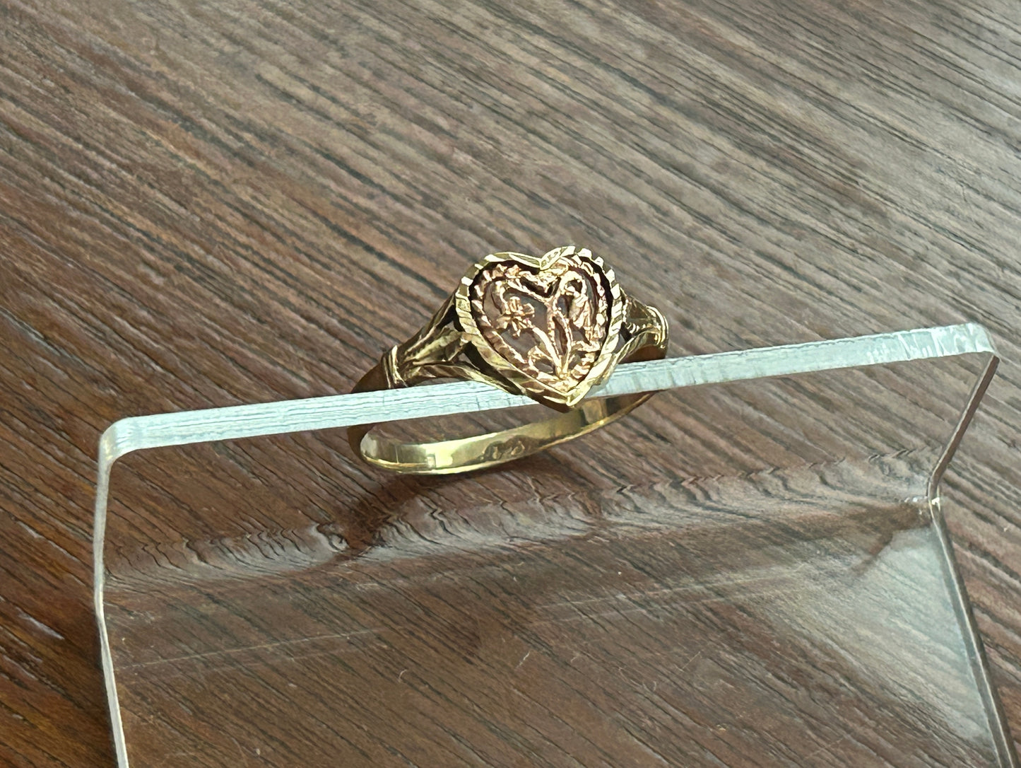 10k Yellow Rose Gold Heart Shaped Flower Filigree Ring Band Sz 7