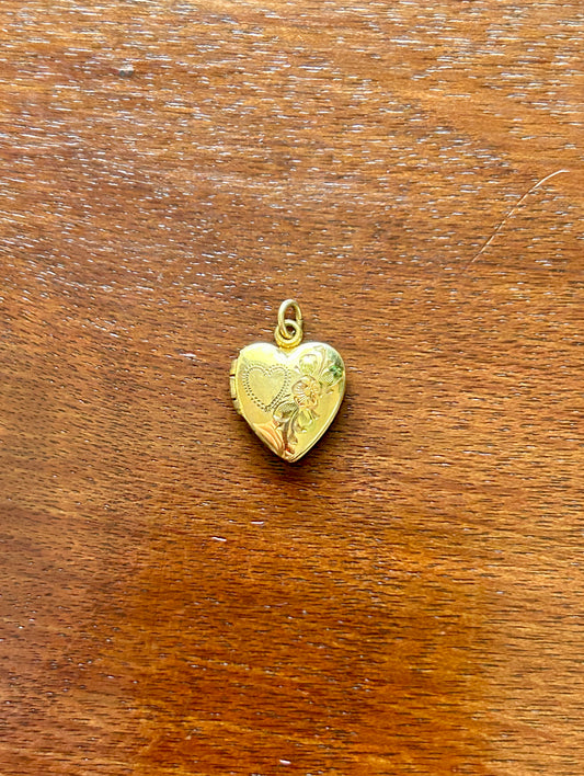 Vintage 1/20 10k Yellow Gold Filled Mini Heart Locket Necklace Pendant Charm