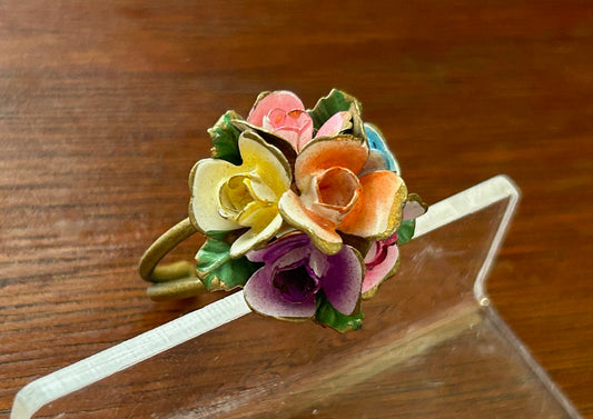 Vintage Brass Adjustable Enamel Flower Cluster Bouquet Cocktail Ring CUTE!