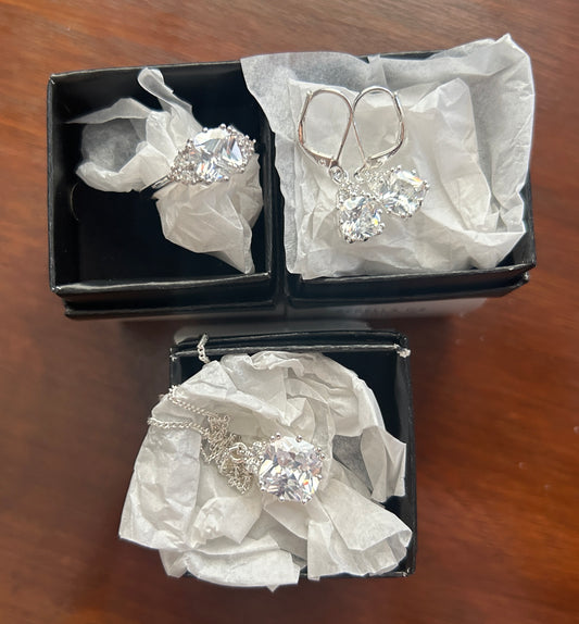 Avon Sybella Cubic Zirconia Silvertone Jewelry Set Lot Necklace Earrings Ring