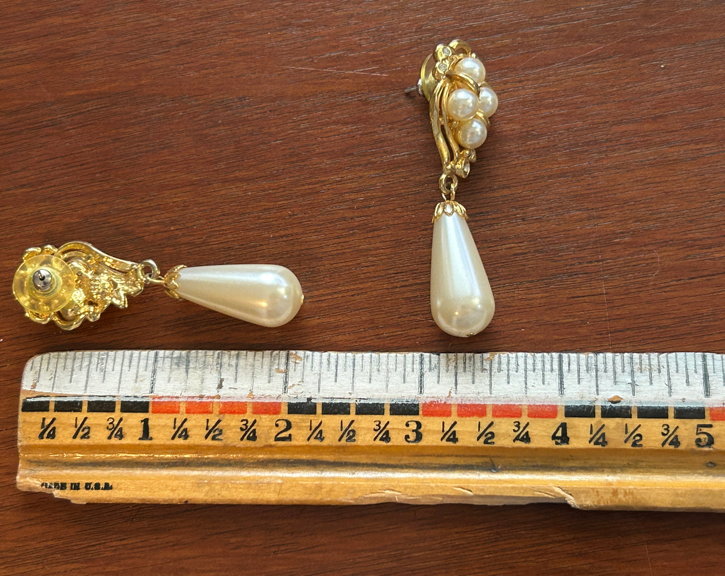 Vintage Gold Tone Rhinestone Faux Pearl Teardrop Dangly Pierced Earrings