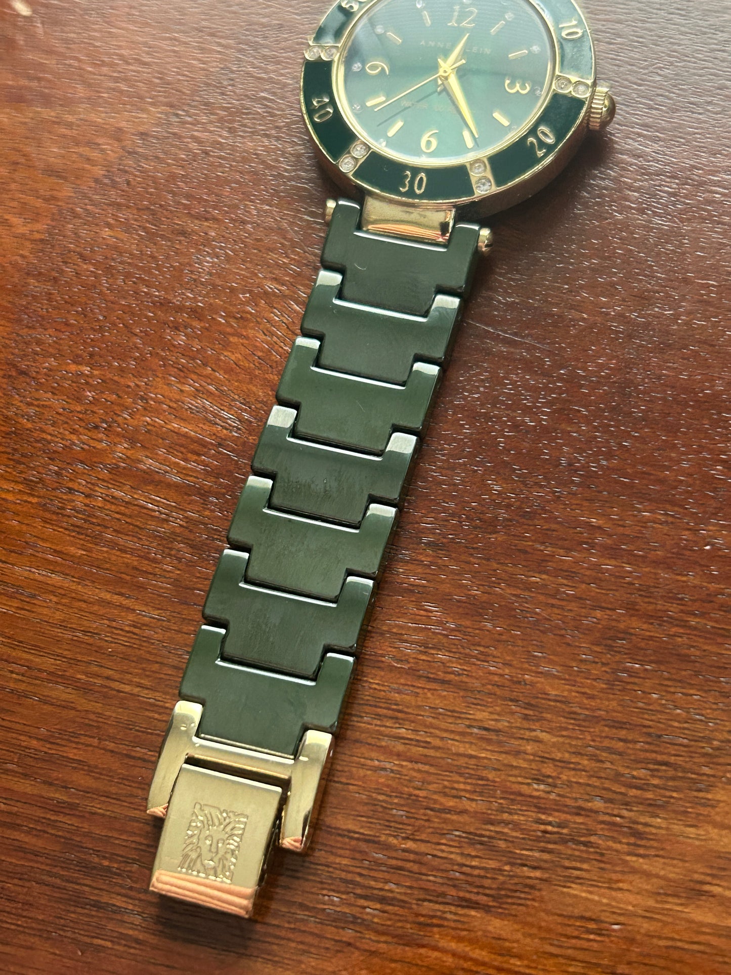 Vintage Womens Anne Klein Gold Tone Green Quartz Wristwatch Working