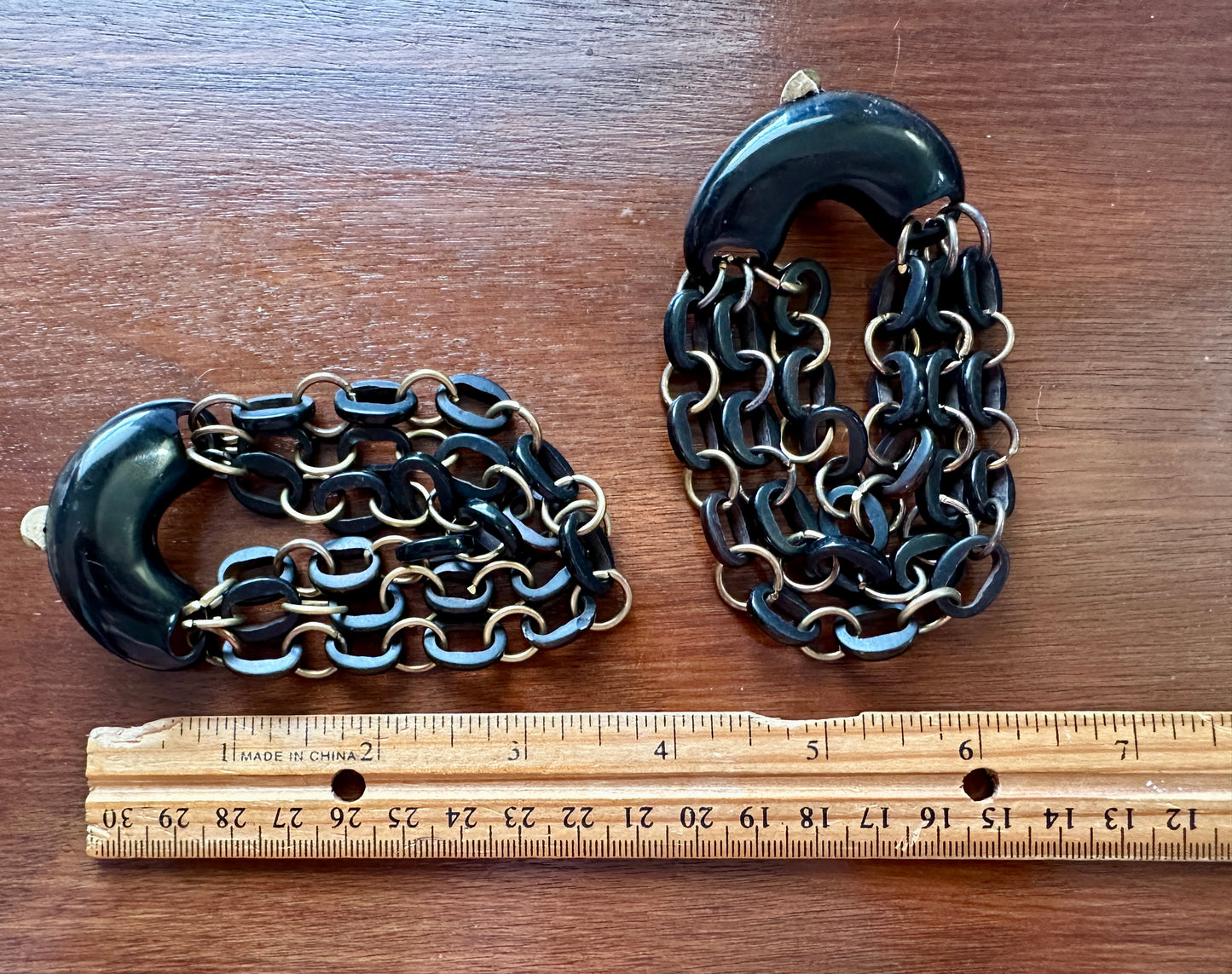 Vintage Massive Jet Chain Link Dangly Drop Runway Clip On Earrings