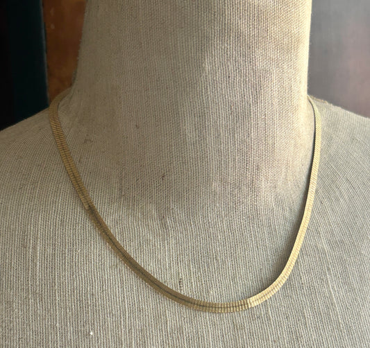 14k Yellow Gold Herringbone Patterned Flat Link Necklace