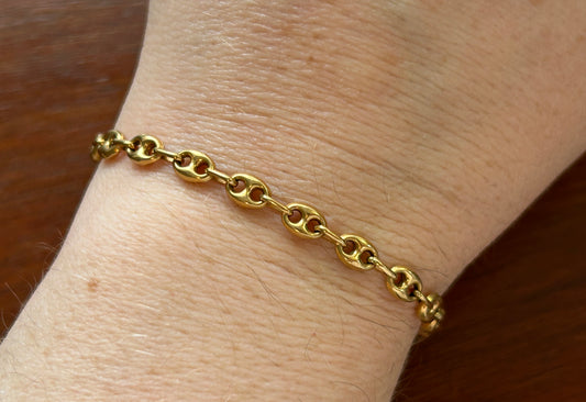 18k Yellow Gold (750) Puffy Anchor Chain Link Bracelet 7.5" Long