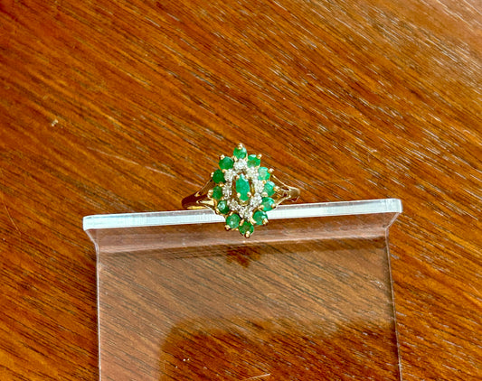 10k Yellow Gold Marquise Natural Diamond Emerald Cluster Cocktail Ring Sz 7.25