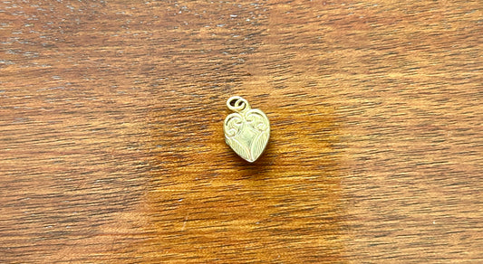 Vintage 1/20 12k Yellow Gold Filled Mini Heart Locket Charm