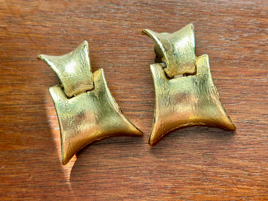 Vintage Brushed Textured Gold Tone Large Doorknocker Clip On Earrings