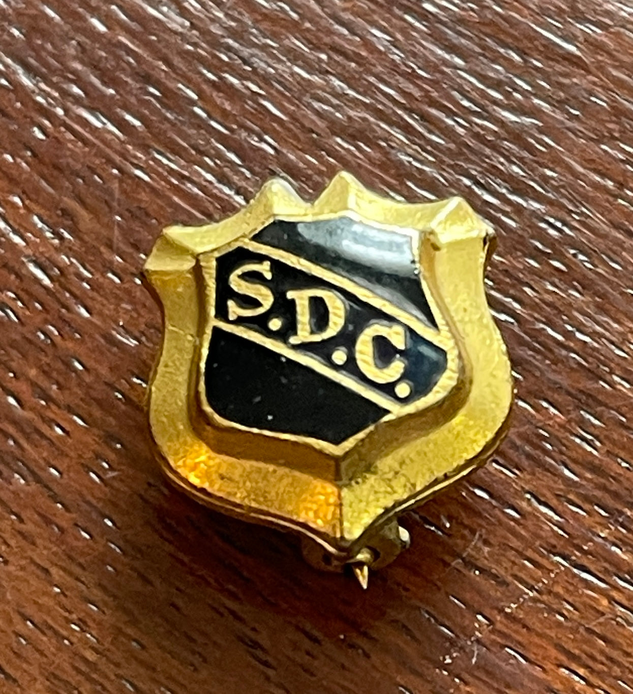 Vintage Sub Deb Club Crest Lapel Pin Brooch Hoover Smith