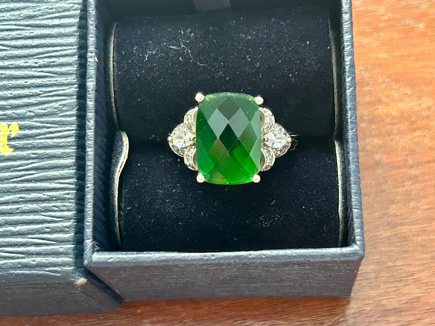 Stauer Spirit Lake Faceted Green Helenite Ring White Topaz Marquise Sz 8.75