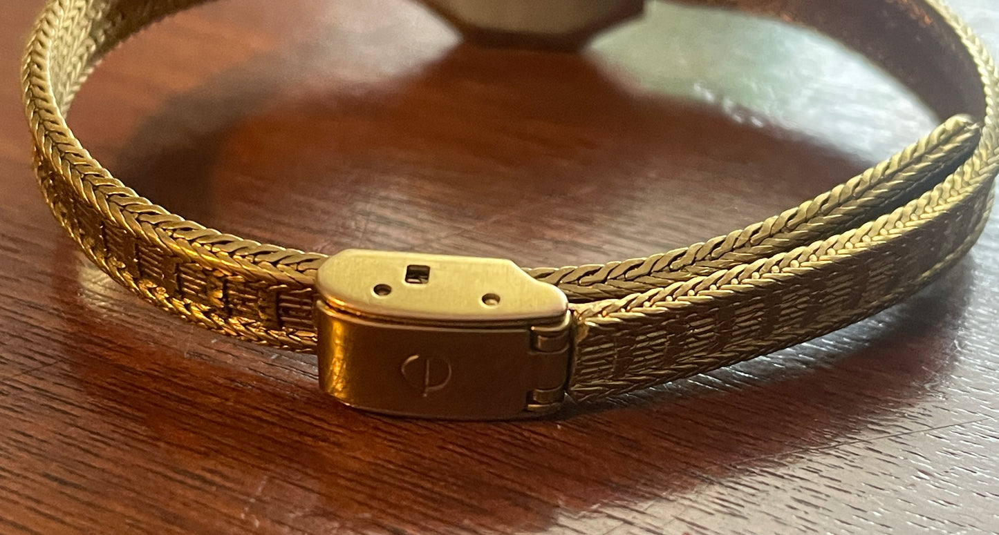 Vintage Elgins Women's Wristwatch Black Dial Herringbone Gold Tone Band