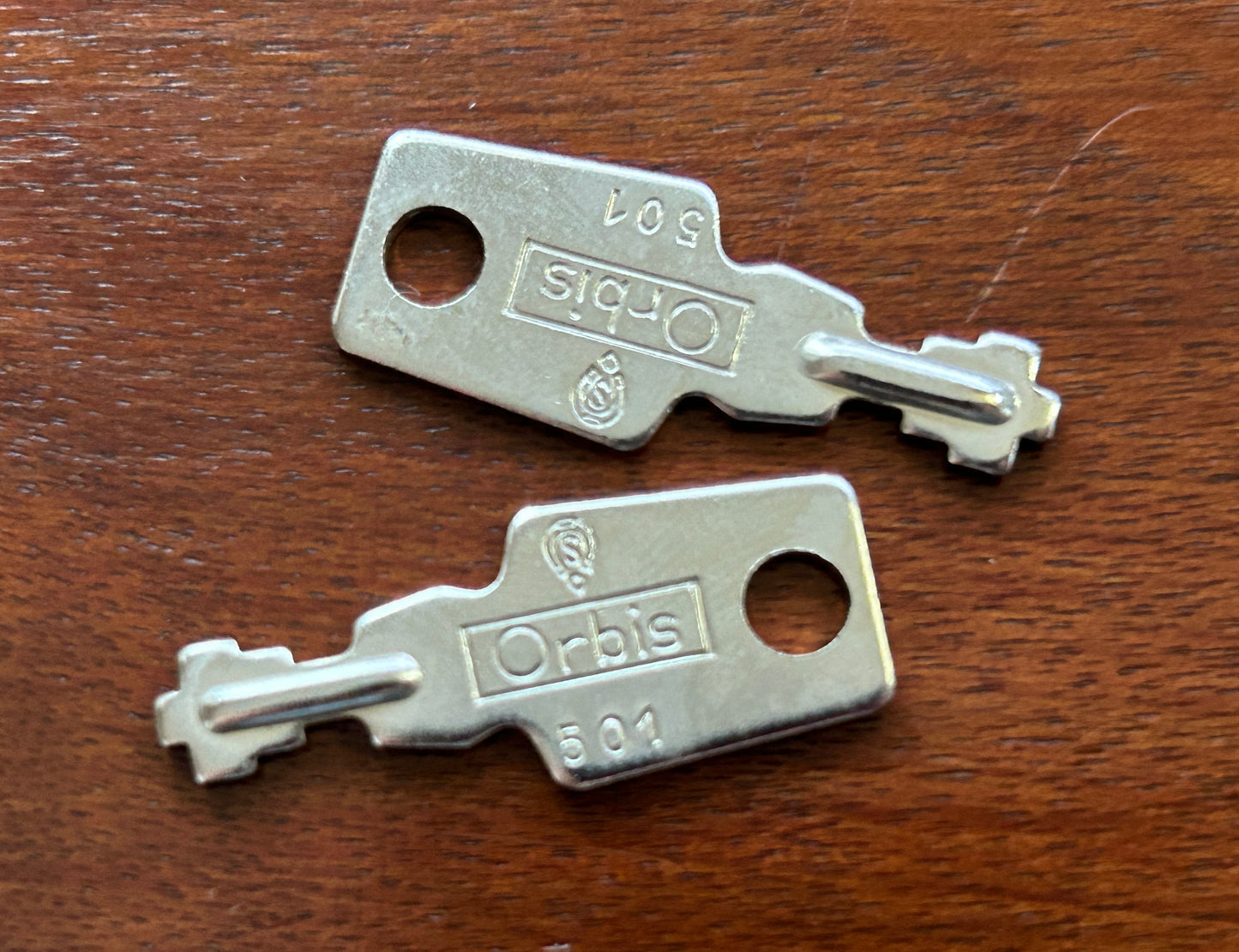 Set of 2 Vintage Orbis #501 Luggage Key Keys