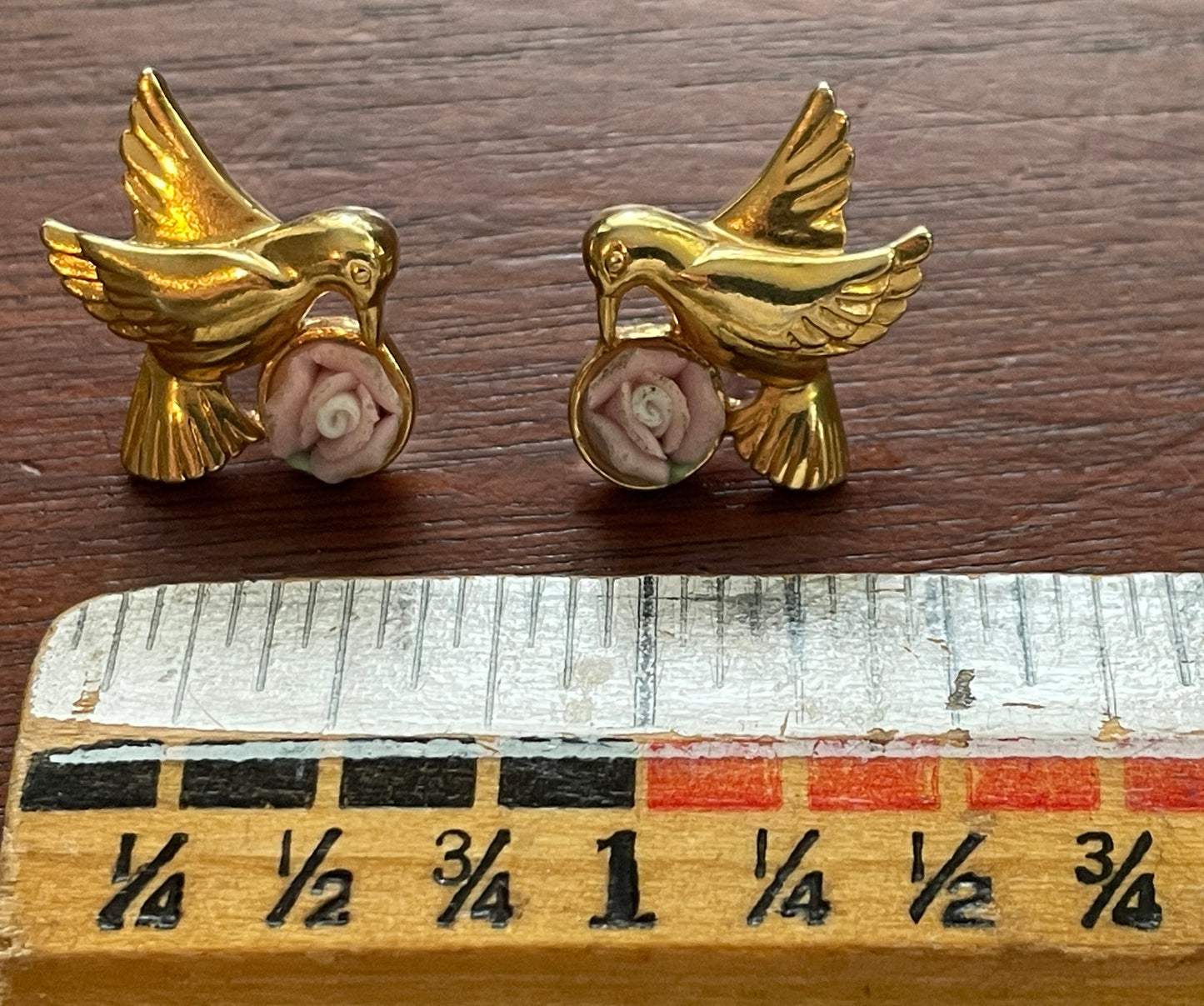 Vintage Gold Tone Avon Hummingbird & Pink Enamel Rose Post Earrings