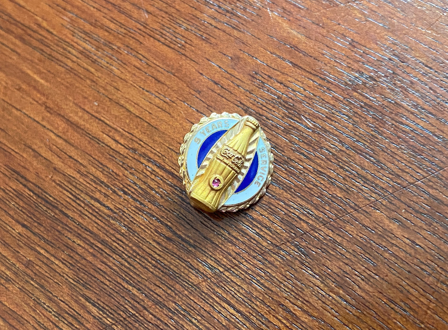 Vintage 10k Yellow Gold Coca-Cola 5 Year Service Pin Brooch Enamel