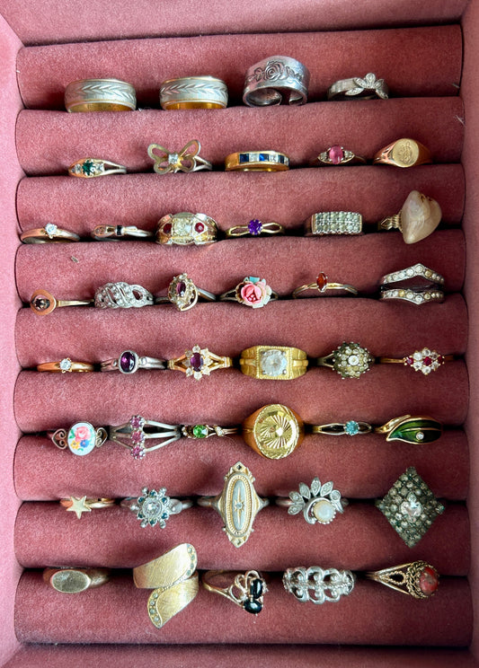 Vintage Lot of Costume Cocktail Rings Rhinestones Wrap Gold Silver Tone Bands