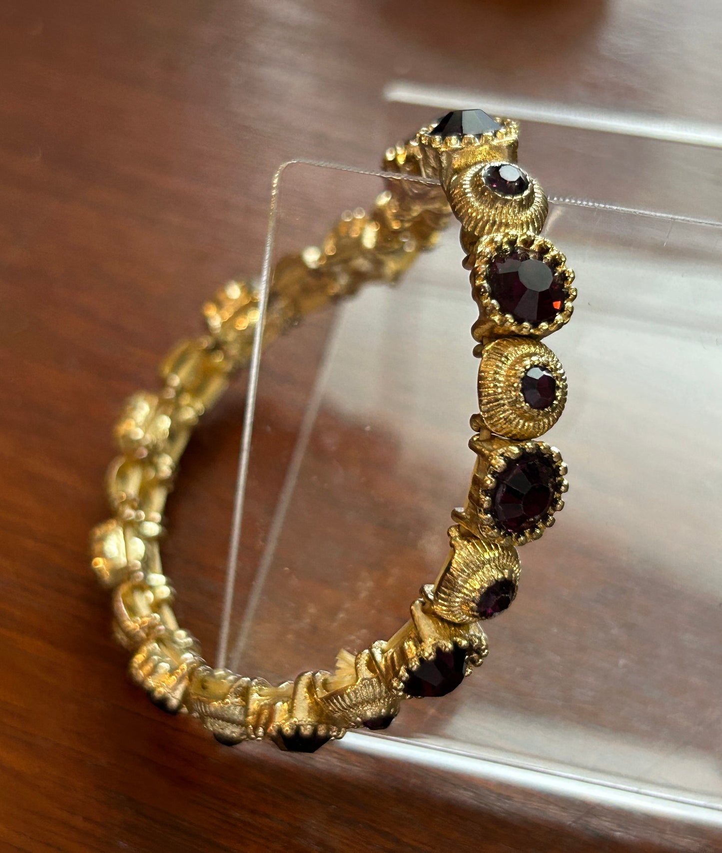 Vintage Gold Tone Stretch Bracelet Red Rhinestones