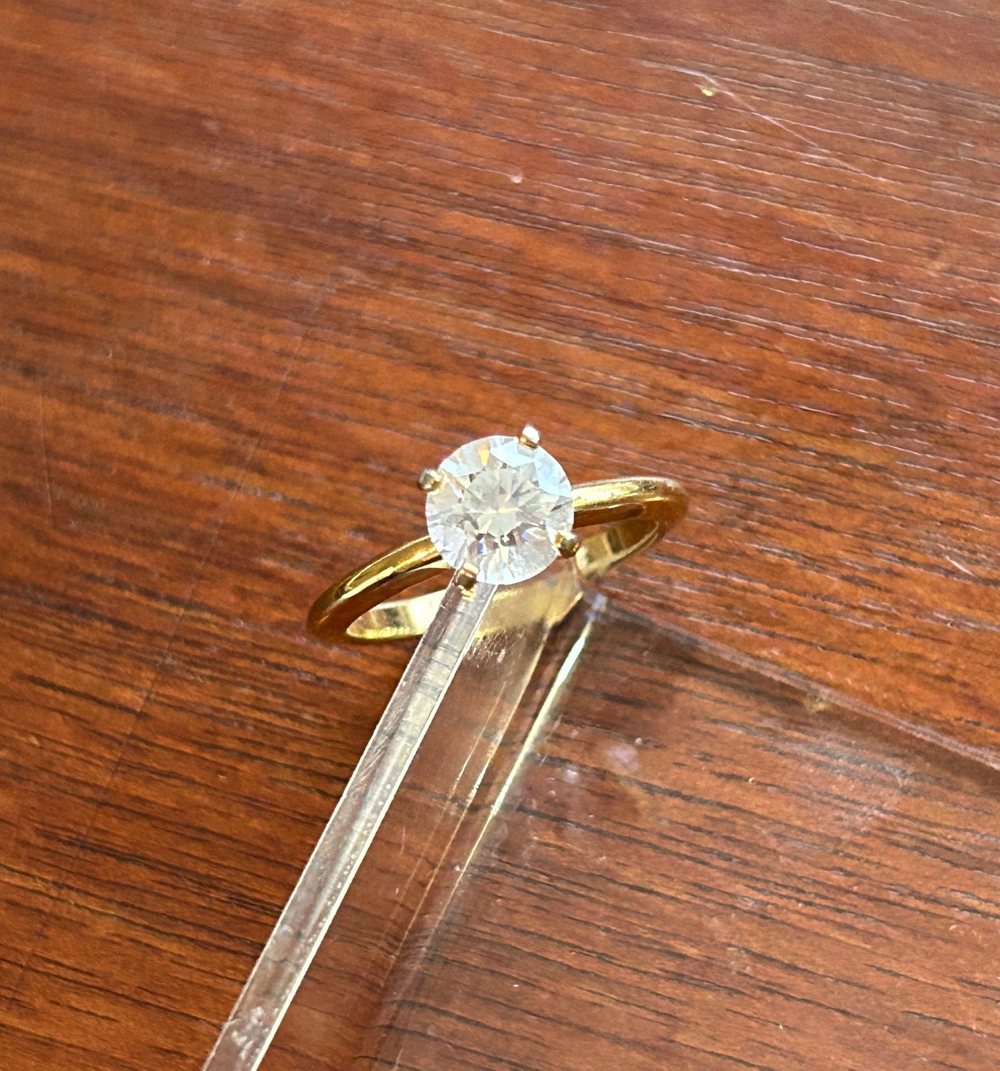 Fashion Gold Tone Metal Cubic Zirconia Solitaire Ring Sz 4.75