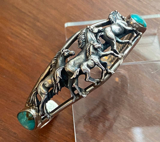 Running Bear Sterling Silver 925 Turquoise Horse Cuff Bracelet