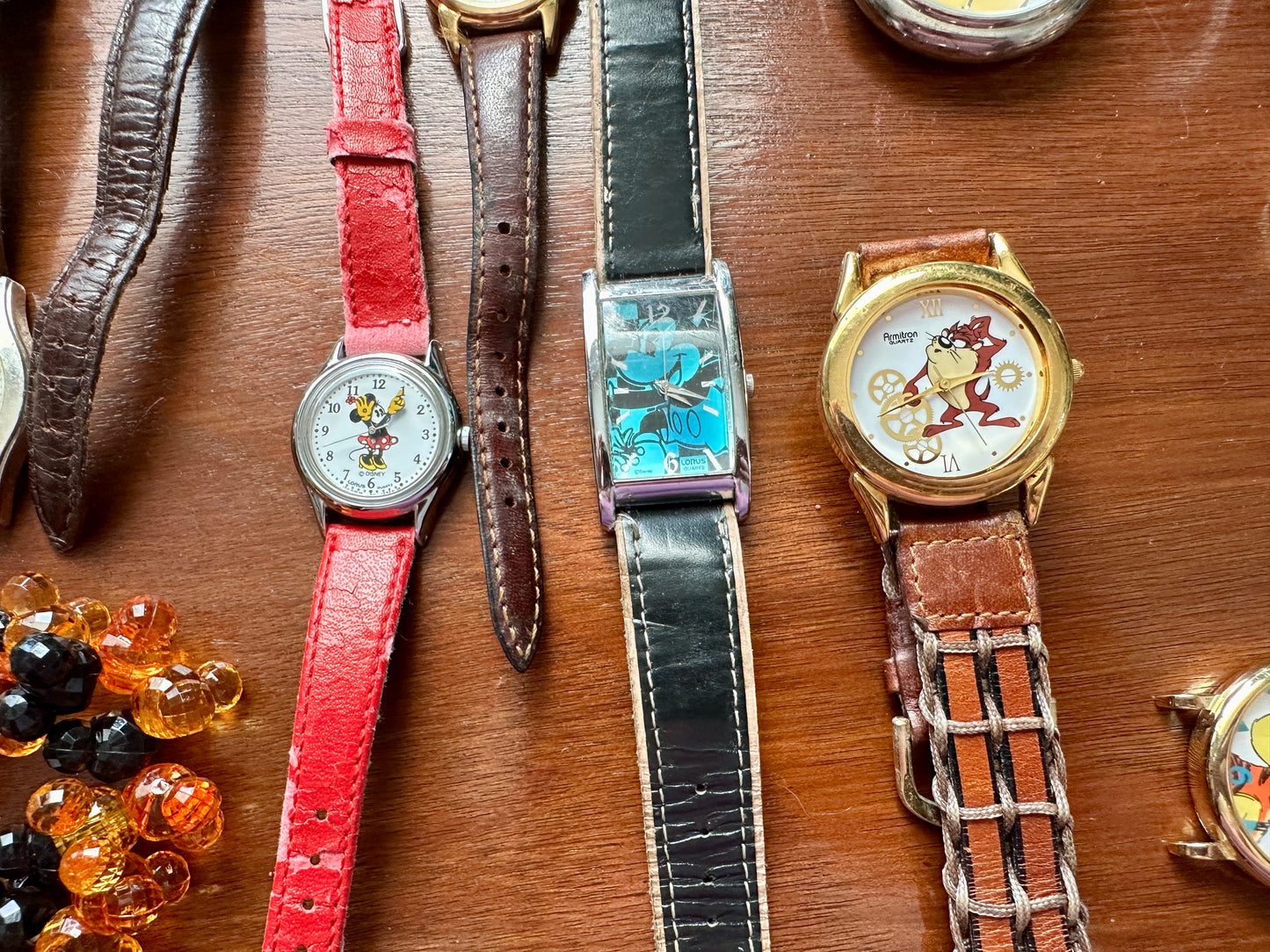 Lot of Vintage to Now Disney Winnie the Pooh Watches Pocket Wristwatches Taz