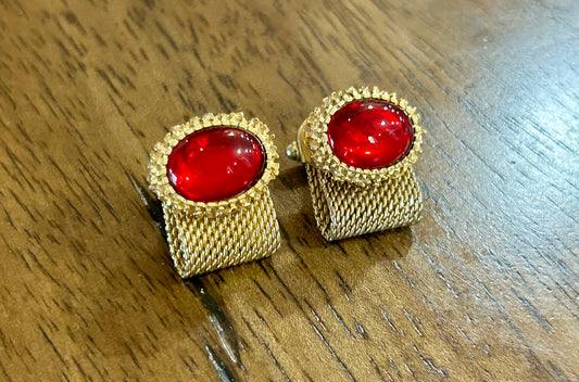 Vintage MCM Midcentury Anson Mesh Gold Tone Red Cabochon Cuff Links