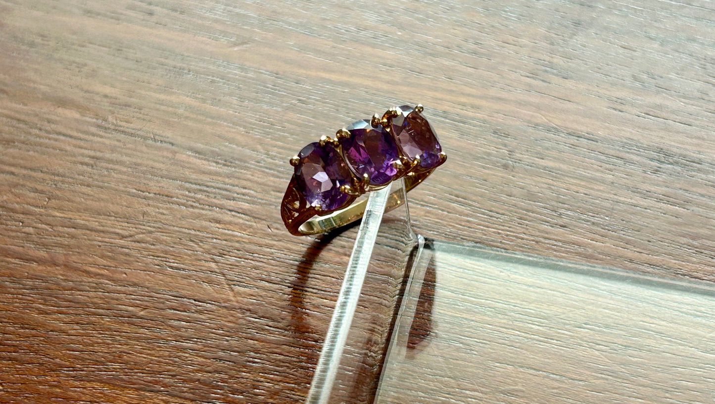 14k Yellow Gold 3 Oval Amethyst Cocktail Ring Sz 7.75