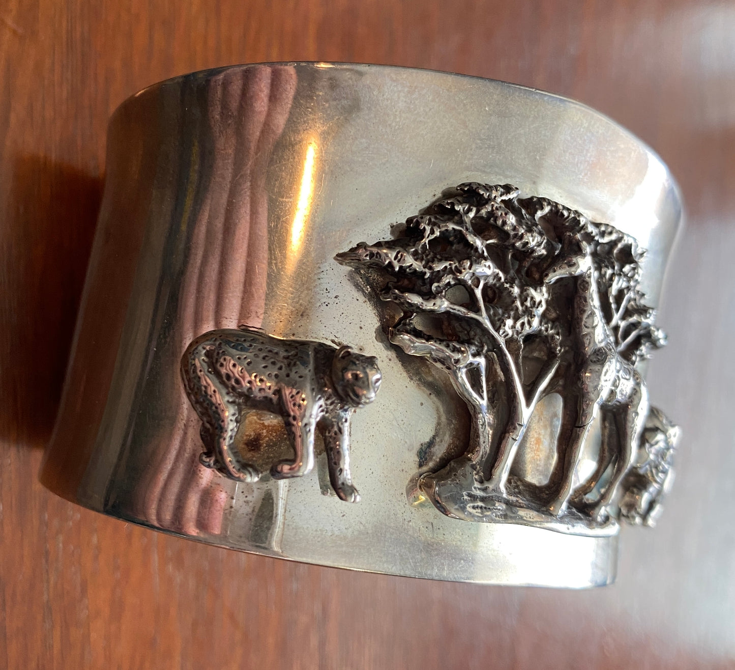 Signed 97 Carol Felley Sterling Silver 925 RARE Giraffe Lion Cuff Bracelet