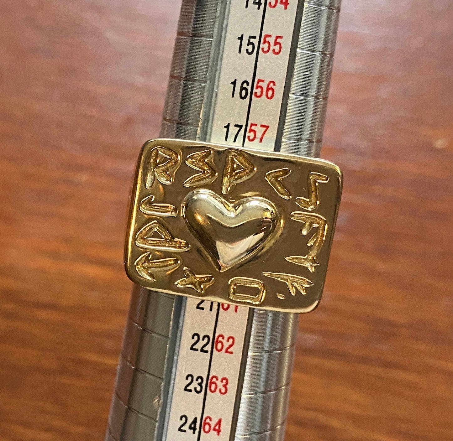 RLM Studio Robert Lee Morris Brass Heart Signet Ring Sz 9