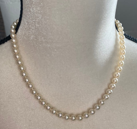 Vintage Sterling Silver 925 Faux Single Pearl Strand Necklace