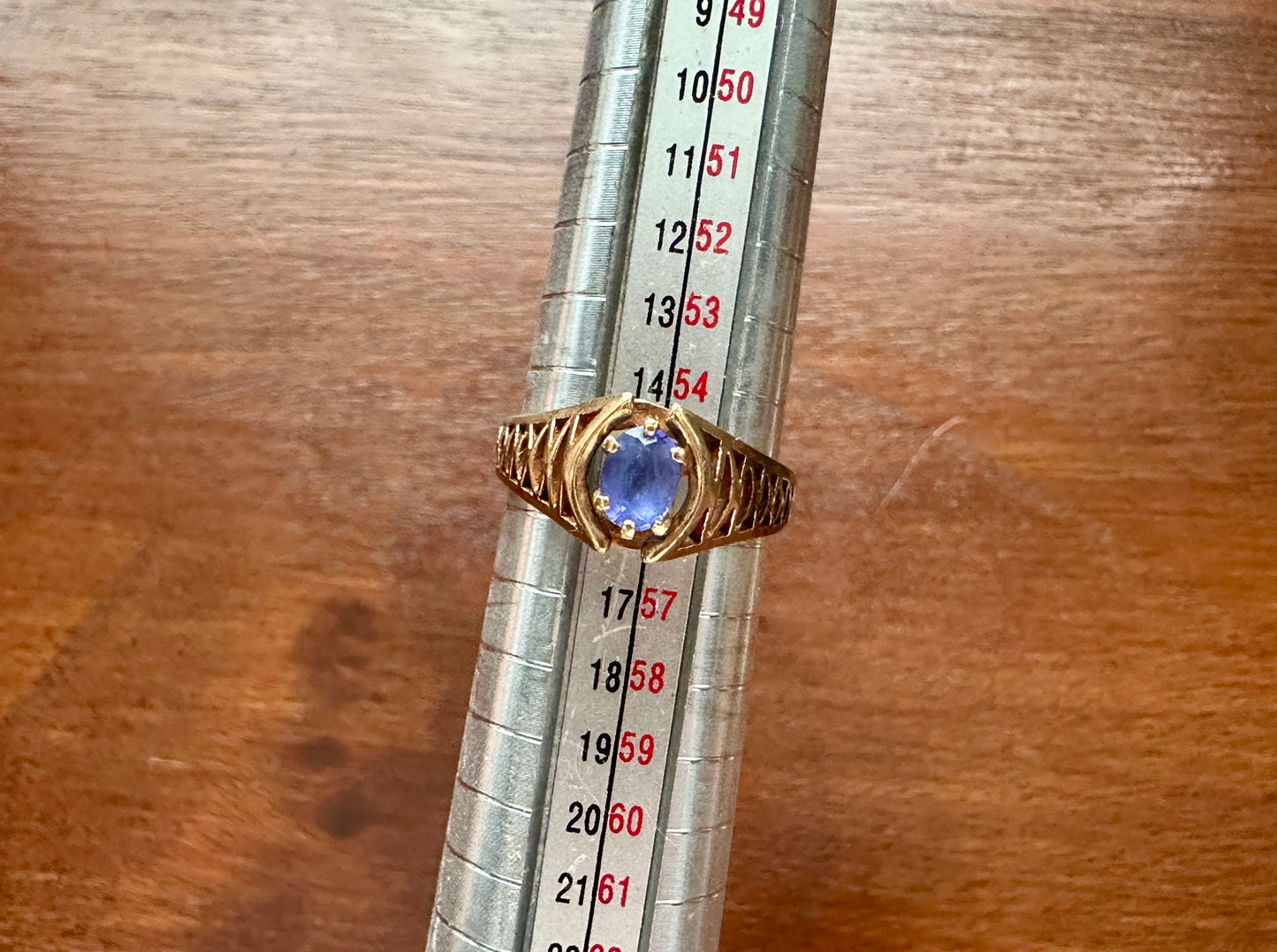 Vintage 14k Yellow Gold Oval Tanzanite Ring Sz 7.25 Open Work Design