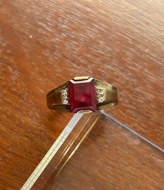 Vintage Mens 14k Yellow Gold Simulated Ruby Signet Ring Sz 8.25