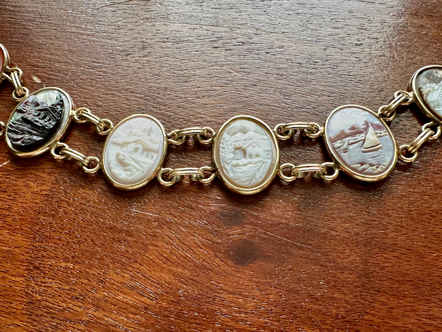 Vintage 1/20 12k Yellow Gold Filled Cameo Carved Shell Nautical Scene Bracelet