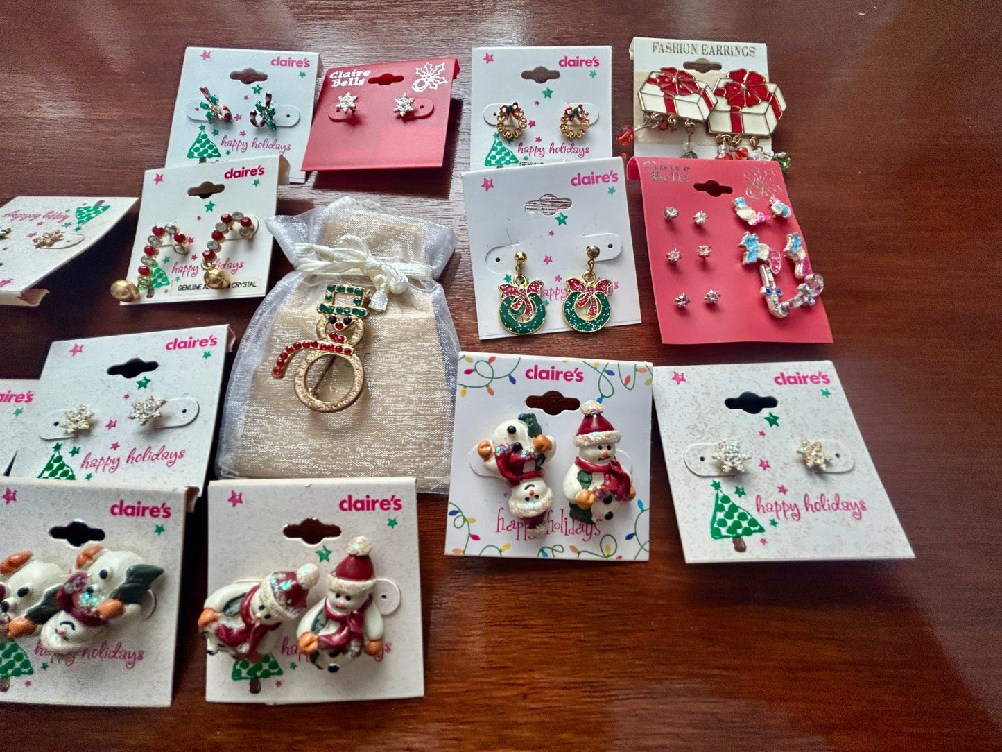 Lot of Winter Theme Jewelry Earrings Snowmen Wreath