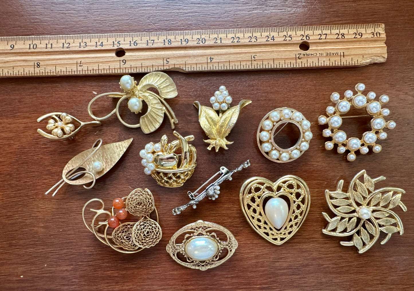 Vintage Gold Tone Brooch Pin Lot Faux Pearl Cabochon Bead Heart Starburst Flower