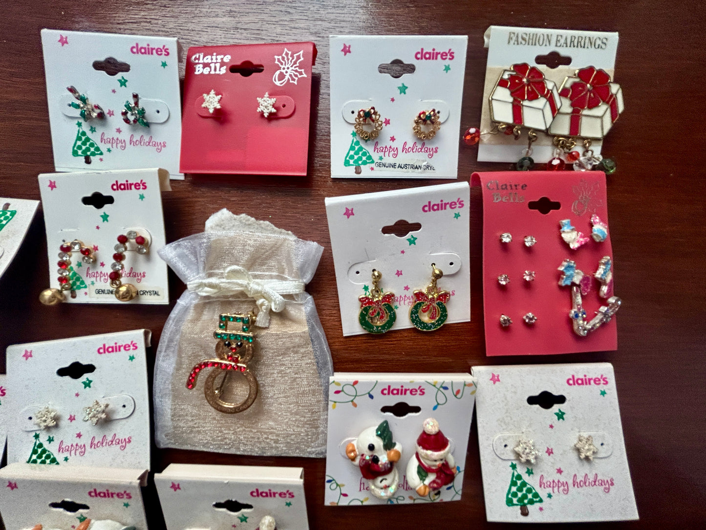 Lot of Winter Theme Jewelry Earrings Snowmen Wreath